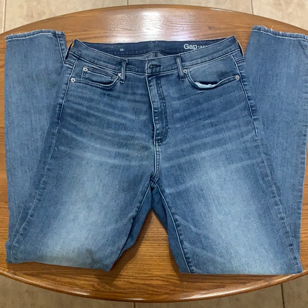 Gap jeans size 33T